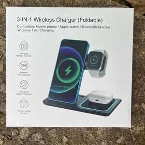 🆕. 3-in-1 Wireless Charger‎ Foldable. NEW holiday gift